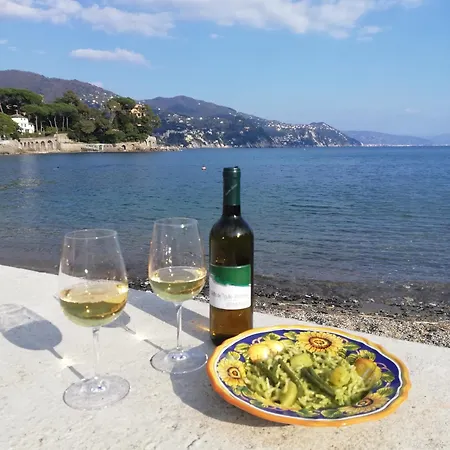 Apartment/studio Il Girasole شقة