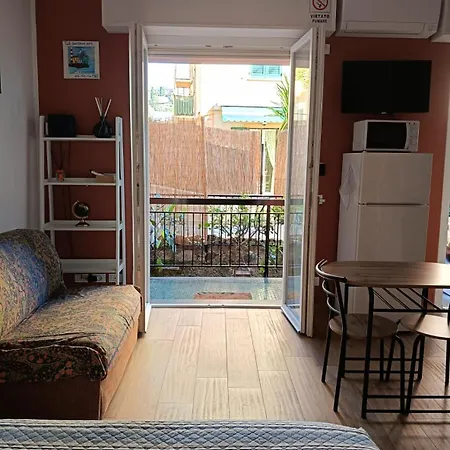 Apartment/studio Il Girasole Appartement *