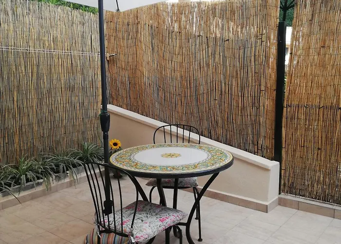 דירה Apartment/studio Il Girasole ראפאלו